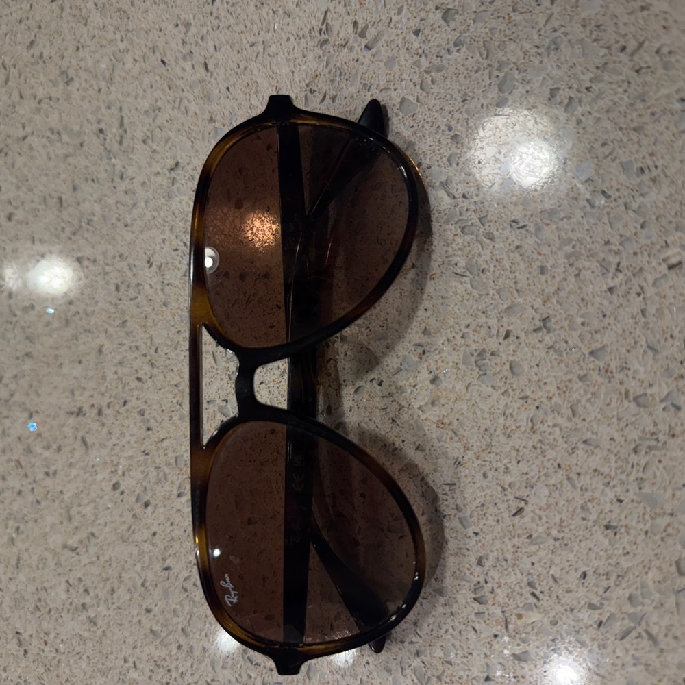 Ray-Ban Tortoise Shell Aviator sunglasses
